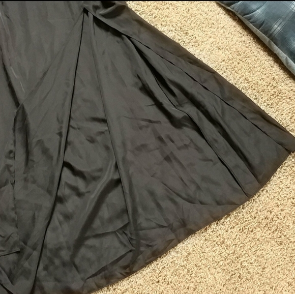 LIQUID NEWYORK SILK SKIRT - Picture 9 of 11